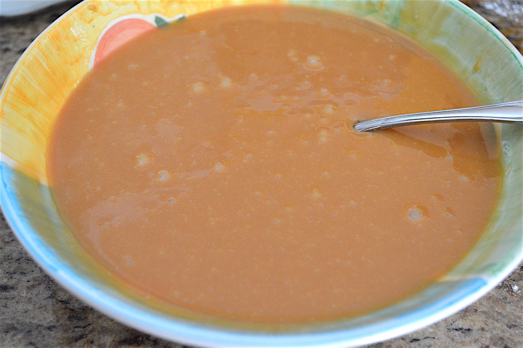 It was the filling of the salted caramel butter bars that really sold me though! It was a combination of caramel candies, heavy cream and vanilla that I just microwaved until it was smooth and shiny. Once I poured it over the bottom crust, I gave it a very generous sprinkle of sea salt. That salt was essential to heighten all of the flavor and cut through the sweetness!