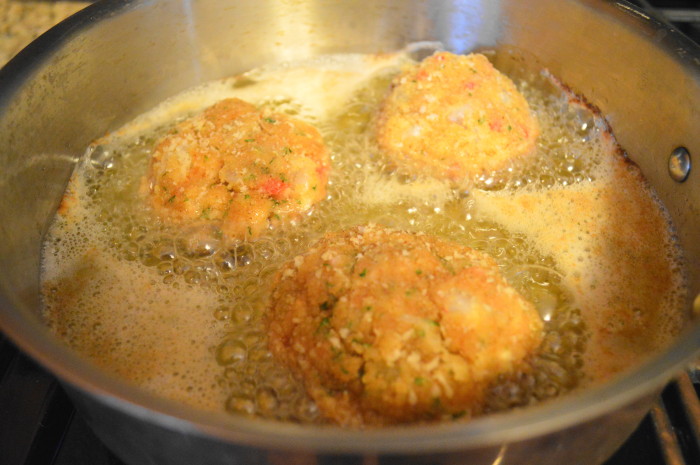 The tequila lime shrimp cakes getting lovely and golden. 