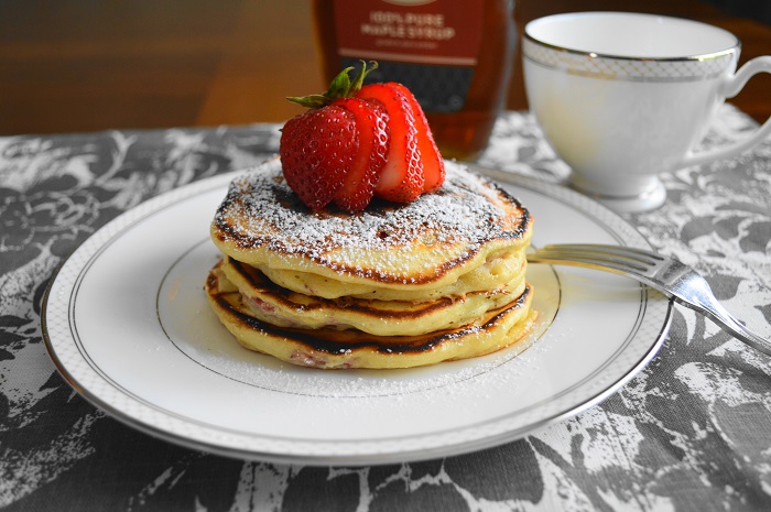 Strawberry Lemon Ricotta Pancakes