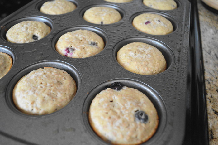 The blueberry yogurt flax muffins fresh out of the oven. So cute, puffy and golden! 