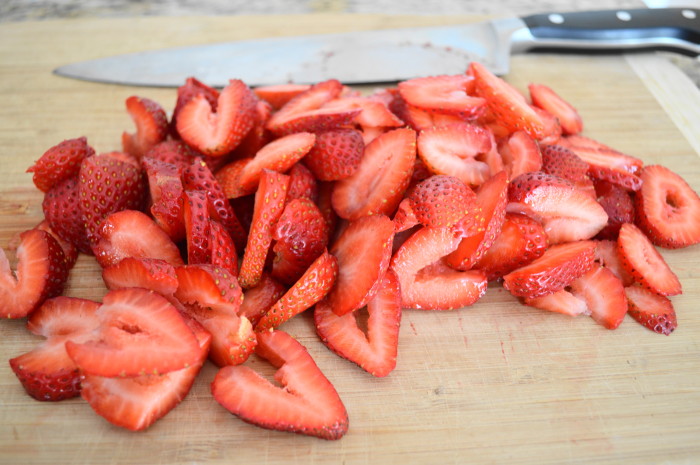 strawberry spinach salad with poppy seed dressing