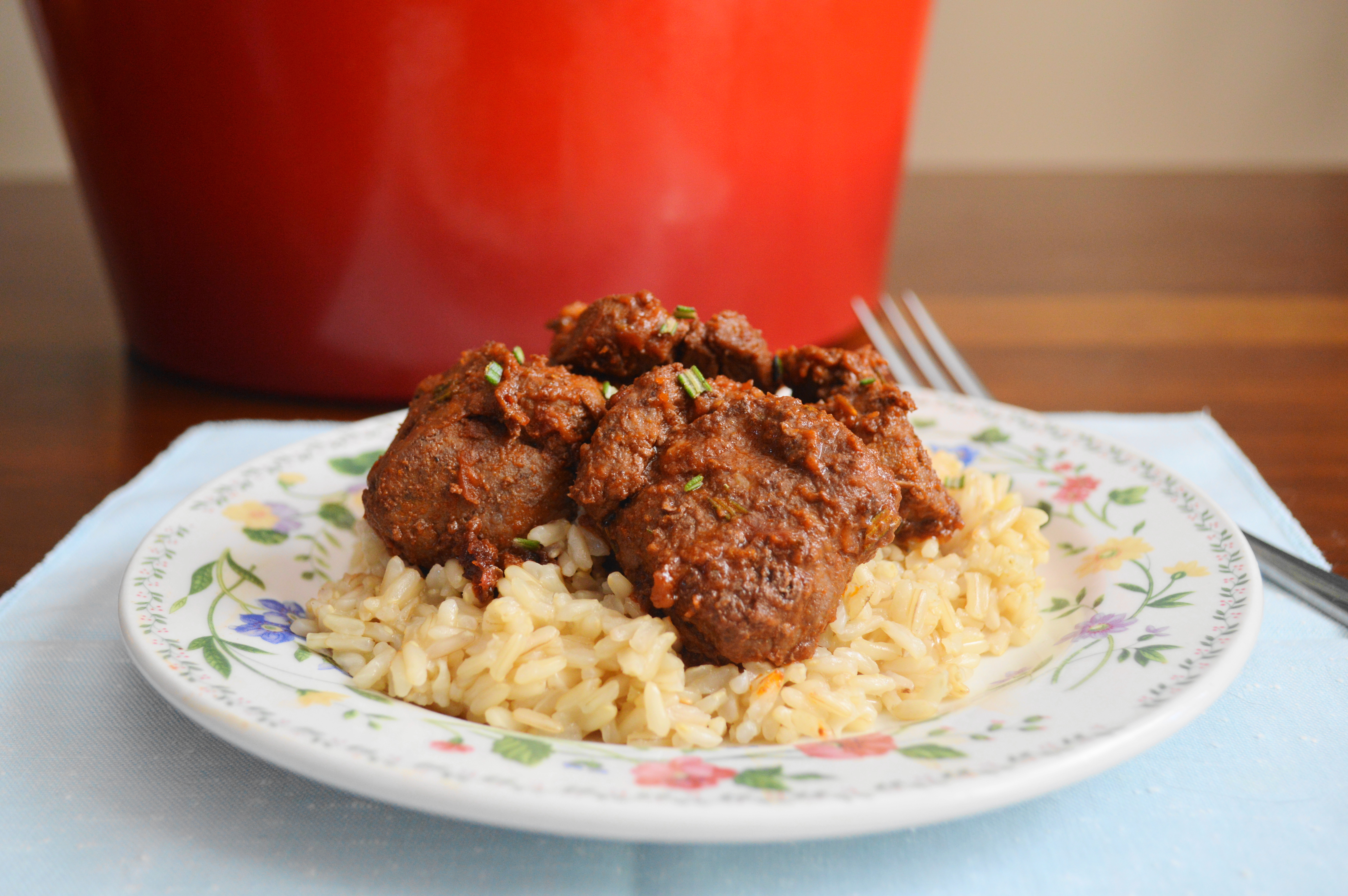 Beef in Wine Sauce