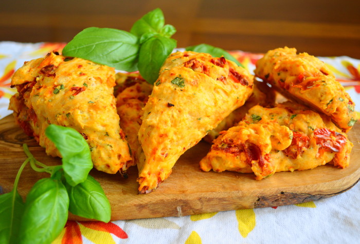 Sun-Dried Tomato Basil Scones