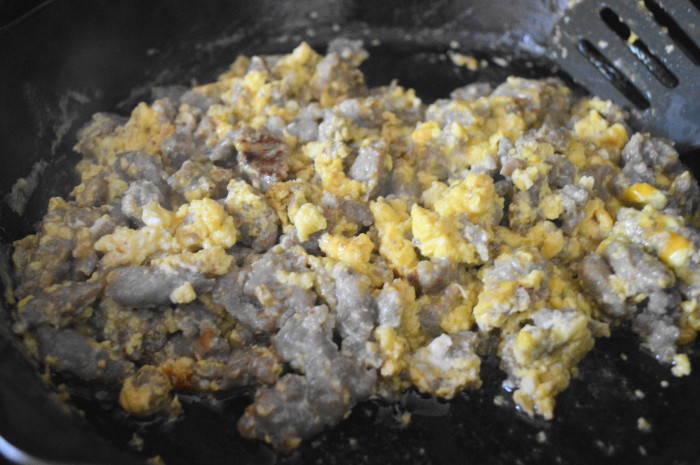 In just minutes, I had a gorgeous pan full of sausage cheddar scramble! 