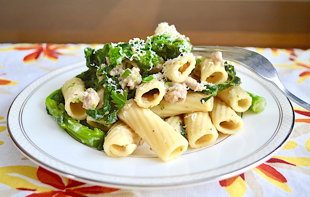 Spicy Sausage And Broccoli Rabe Rigatoni - Jeanie And Lulu's Kitchen