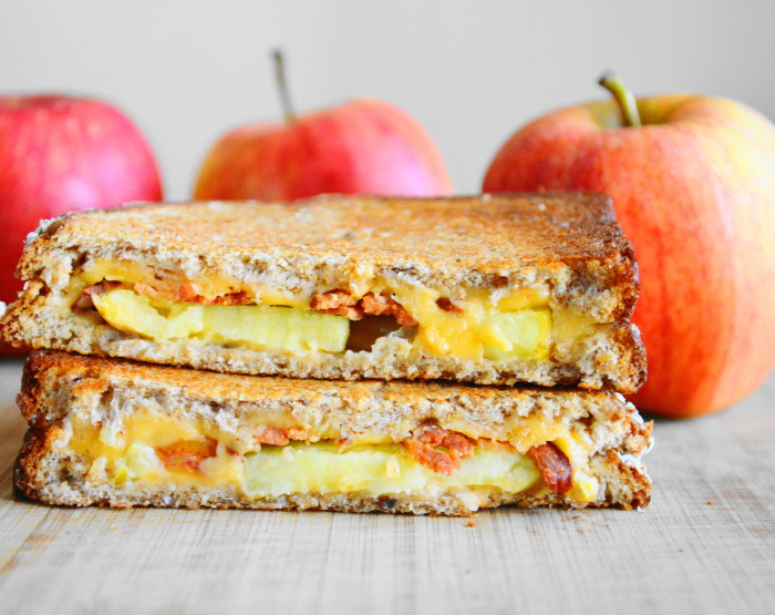 Apple Cheddar Bacon Grilled Cheese