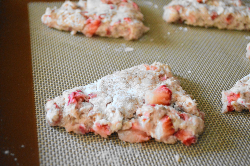 Once the dough was in a disc, it was easy to cut it into 8 equal wedges to form the strawberry mascarpone scones. They just needed to bake for about 15 to 20 minutes to get puffy and gorgeous. 