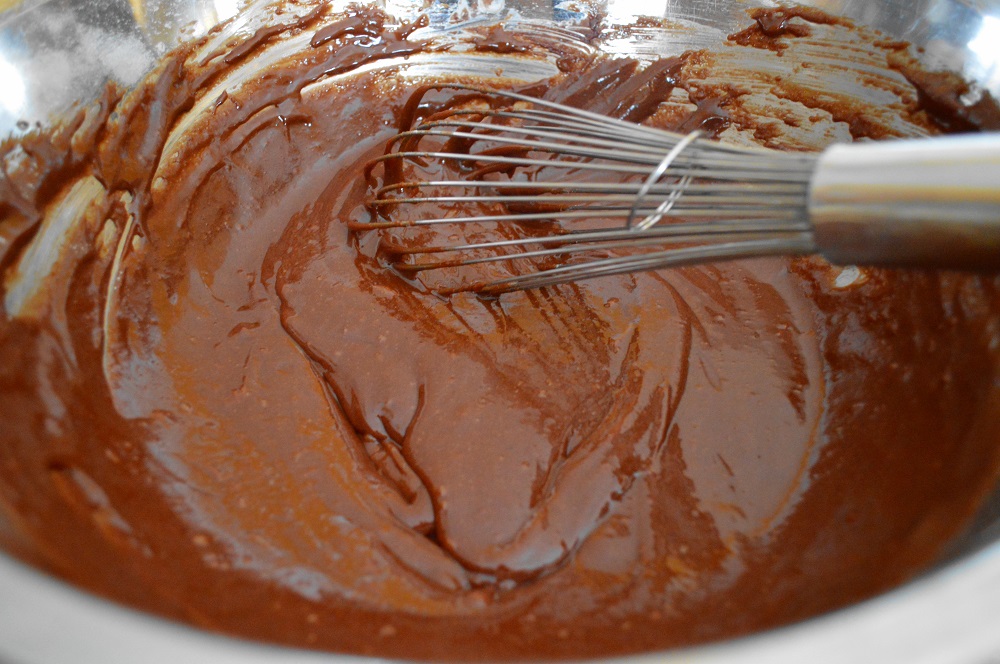 The chocolate brownie batter was next. I used semi-sweet chocolate here because I thought it would balance out the saltiness of the peanut butter more. It was a simple batter that I made quickly just using a whisk!