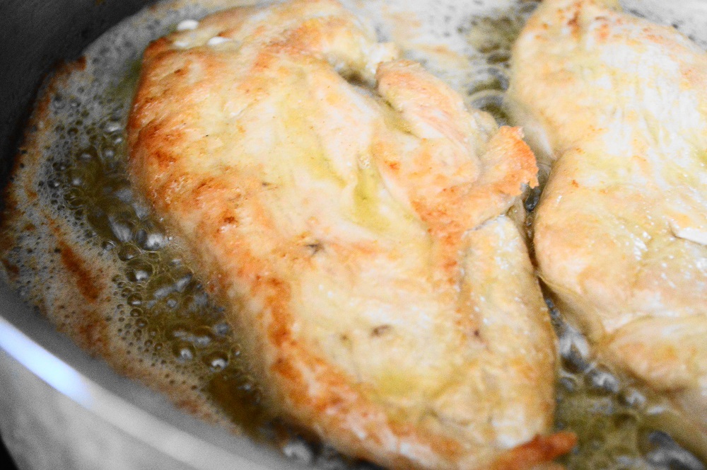 Those chicken cutlets were dredged in a flavorful mixture of flour, garlic powder, salt and black pepper. Then I pan fried the chicken in lots of butter and olive oil to give them more flavor. I did it in two batches of three so that the pan wasn't over crowded. 