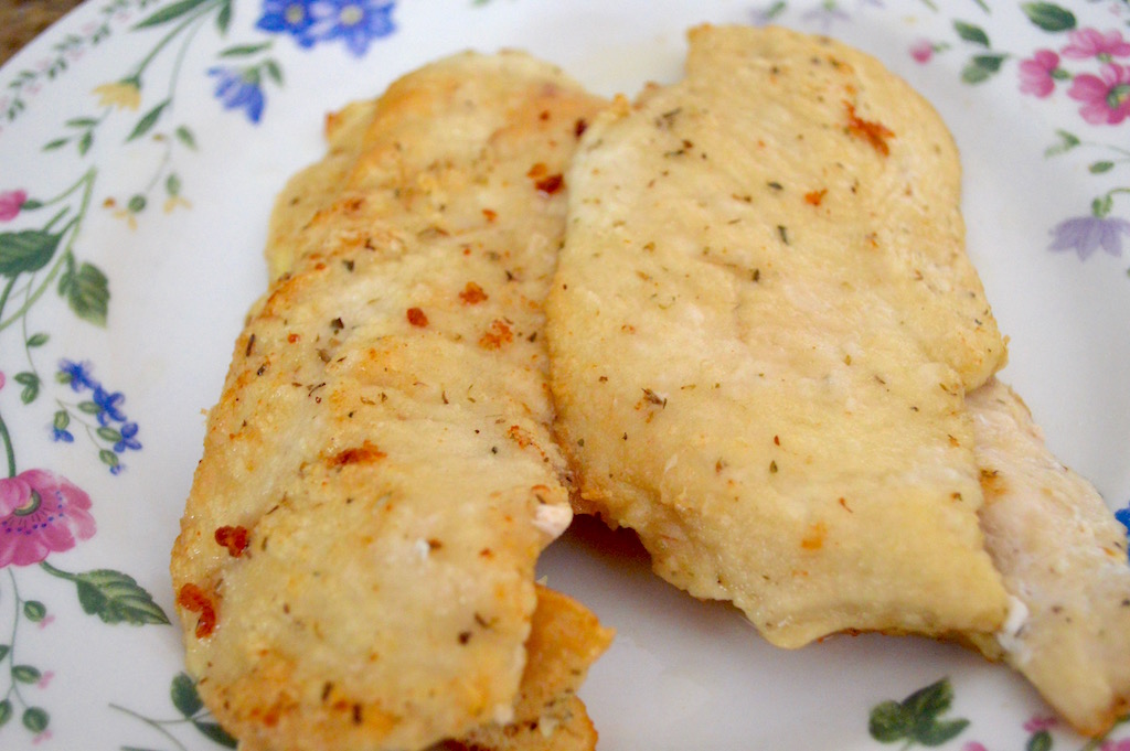 Then those gorgeous little chicken cutlets browned in olive oil for just 2-3 minutes on each side. They didn't need to be completely cooked through at this point, just browned. As my culinary idol Anne Burrell always says, brown food tastes good. 
