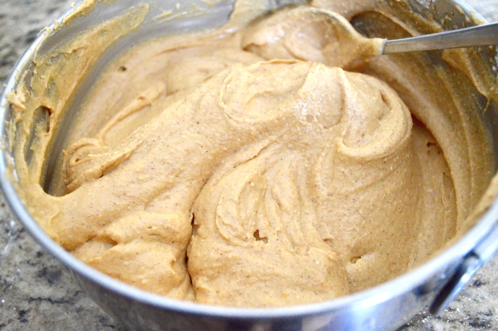 The filling for the pumpkin spiced cannolis was a cinch to make. All I did was whip ricotta cheese, pumpkin cream cheese, lots of pumpkin pie spice and pumpkin spice extract together with my hand mixer. It was so luscious and warmly spiced! 