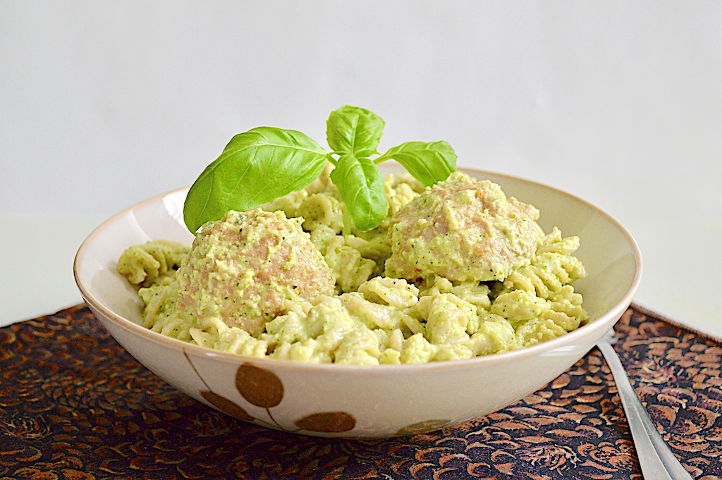 Turkey Meatballs with Zucchini Pesto Pasta