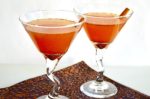 Gekruide Appel Brandy Cocktails