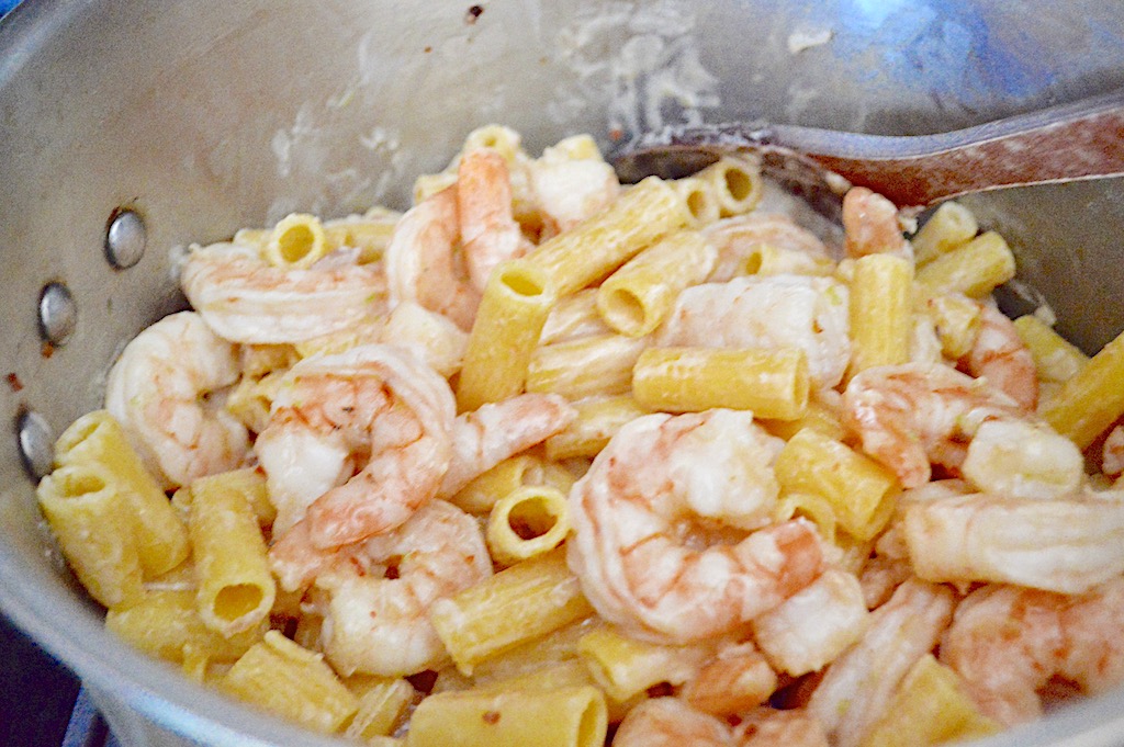 Bang Bang Shrimp Pasta - Jeanie and Lulu's Kitchen