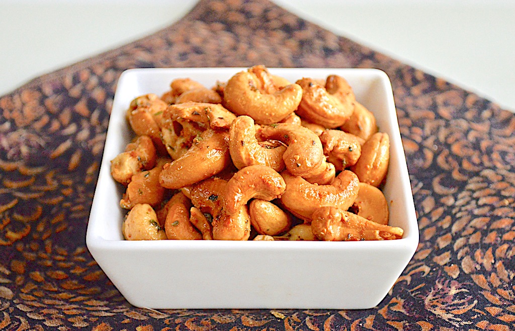 Parmesan Herb Roasted Cashews