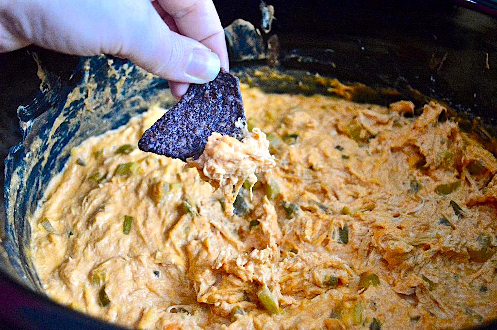 Crock Pot Buffalo Chicken Dip