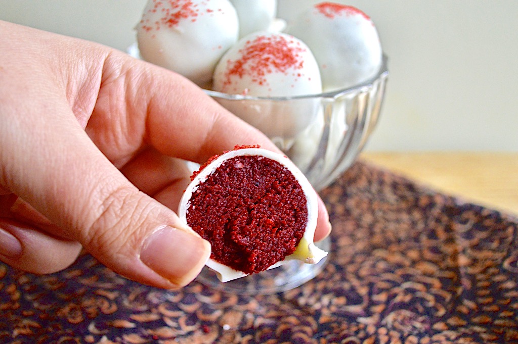 Red Velvet Cake Truffles