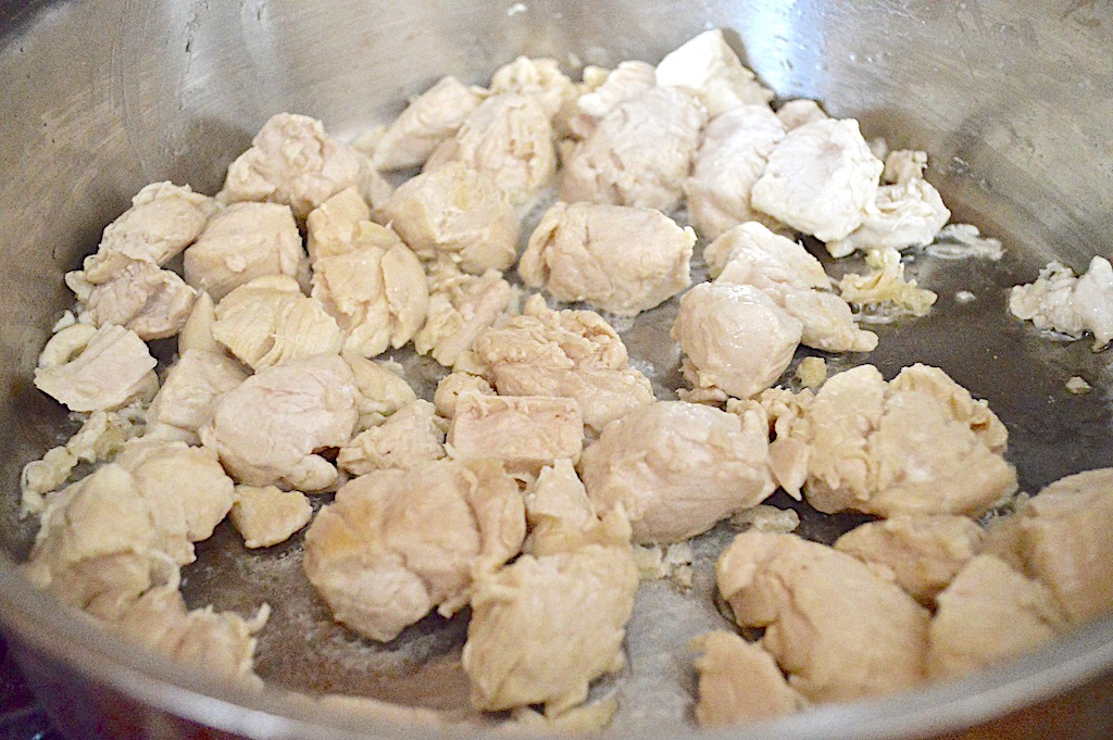 chicken alfredo zoodle bake