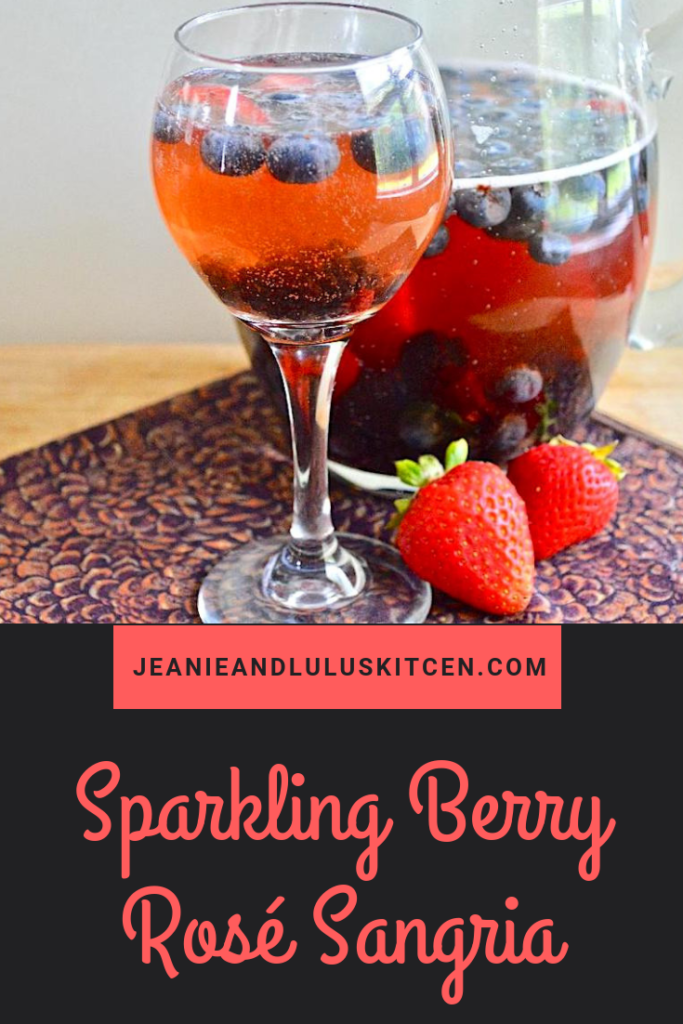 This sparkling berry rosé sangria is the ultimate summer party drink with the crisp rosé wine, juicy berries and sparkling water together in one yummy sip! #drinks #cocktails #sangria #berries #wine #sparklingberryrosesangria