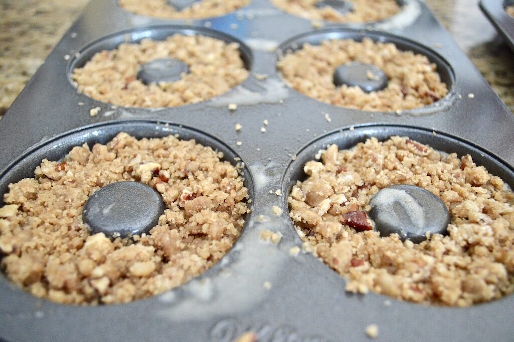 cinnamon crumb donuts calories