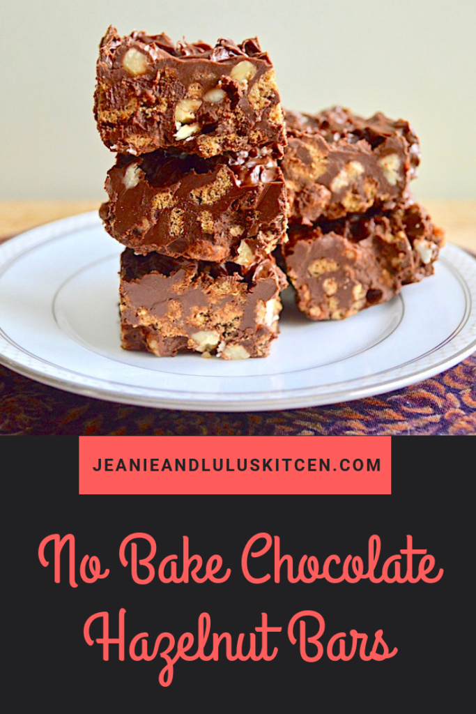 These no bake chocolate hazelnut bars are such a simple treat without the trouble of turning on the oven! They're crunchy, flavorful and so wonderful. #dessert #treats #chocolate #chocolatehazelnut #nobakechocolatehazelnutbars #jeanieandluluskitchen