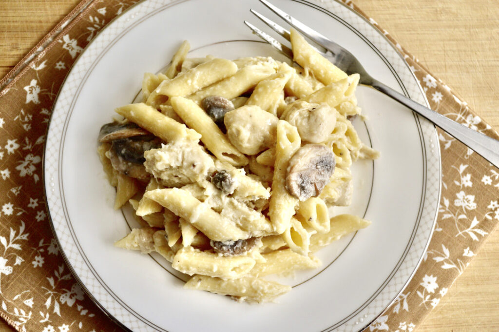 Roasted Garlic Chicken and Mushroom Alfredo